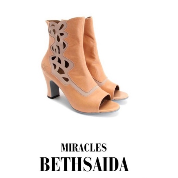 John Fluvog - Picture 6 of 6